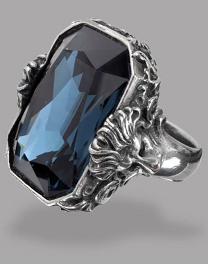 Beautiful, Lion-head Pewter Ring with Huge Montana-Blue Swarovski Crystal