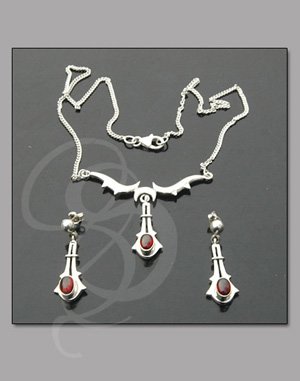 Thorn Lunae: Sterling Silver Celtic Necklace and Earings